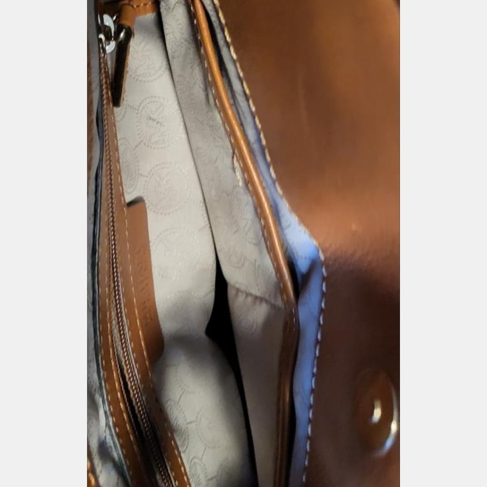 handbag - Picture 5 of 5
